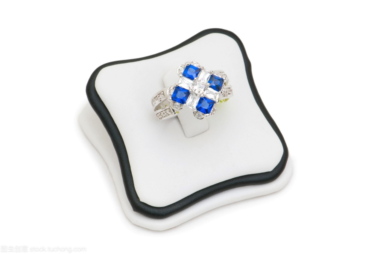 裝飾,黃銅,胸針,黑,時尚,風尚,孤立,黃銅制品,流行,零件,配景,麗人,配件,奢侈品,侈靡,奢侈,奢靡,華侈,豪侈,豪華,美麗,發亮,戒指,黃金,白銀,白色,白,紙箱,皎白,石頭,秀麗,寶石,珠寶,飾物,單獨孤立,布景,俏麗,純銀,金屬,珍貴,首飾,背景,白金,鉆石,裝點,發光,玄色,銀,黑色,金,貴重物品,孤單,細軟,美,鉑金,圈,盒子,垂飾,孤立單獨的