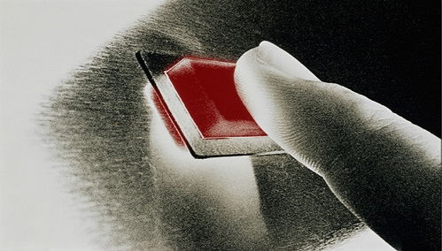 1.44萬(wàn)億 誰(shuí)會(huì)踩到商譽(yù)這顆雷